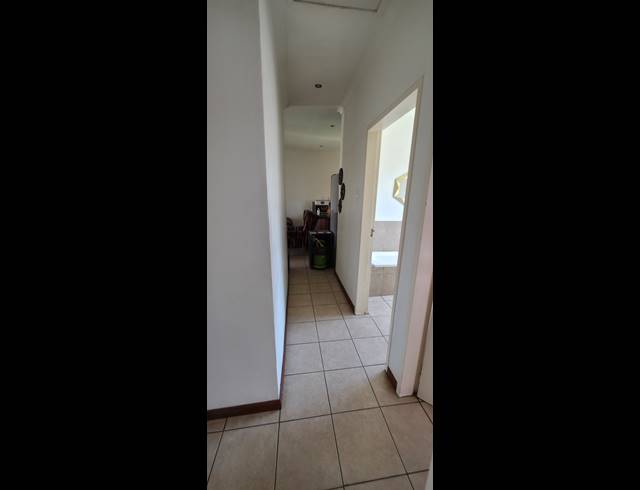 3 BEDROOM FREESTANDING TO LET IN JACKAROO PARK
